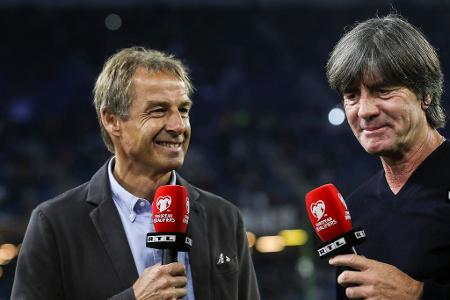Auf einer Pressekonferenz, nachdem Joachim Löw als sein Nachfolger als Bundestrainer benannt wurde: 'Wir haben den Wohnsitzwechsel schon besprochen. Ich ziehe nach Freiburg und Jogi nach Bali.'