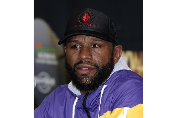 …Boxer Floyd Mayweather, der zwar nur 191 Flüge nahm, dafür aber weiter flog und über 100 Tonnen mehr CO2 verantwortete als Jay-Z und Beyoncé. Der Fairness halber muss man aber hinzufügen, dass die Je ...