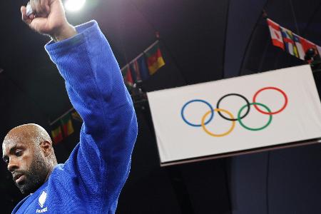 Goldener Teddy: Judo-Superstar Riner feiert Heimsieg Goldener Teddy: Judo-Superstar Riner feiert Heimsieg