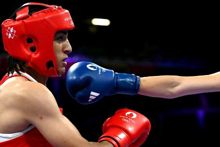 Genderdebatte zum Trotz: Khelif holt Medaille Genderdebatte zum Trotz: Khelif holt Medaille