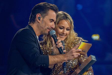 Aus Helene Fischer und Florian Silbereisen wurde das Schlager-Traumpaar schlechthin. Nach über 10 Jahren gaben beide dann Ende 2018 bekannt, dass man schon länger getrennt sei. Beide blieben gute Freunde.