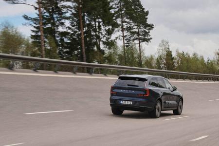 Volvo EX90
