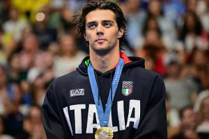 Schwimm-Olympiasieger Ceccon: Nickerchen im Grünen
