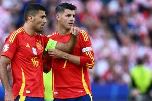 Ein Spiel Sperre für Rodri und Morata