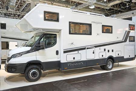 Phoenix 8300 STX (2024) f