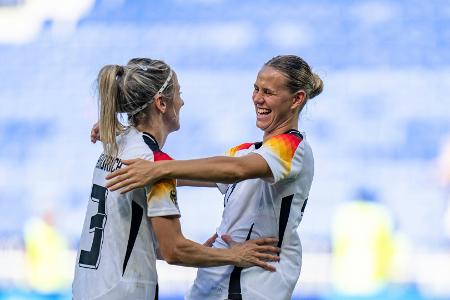 Bronze-Party der DFB-Frauen: Bronze-Party der DFB-Frauen: