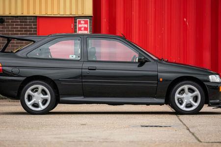 Ford Escort Cosworth (1996) 76 mls 121,6 km