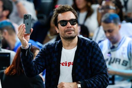 Jimmy Fallon: Verschollen in Bayern, dann Paris mit Mick Jagger Jimmy Fallon: Verschollen in Bayern, dann Paris mit Mick Jagger