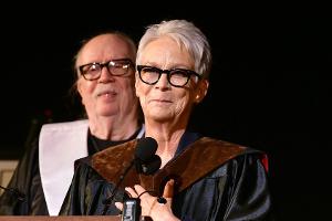 Jamie Lee Curtis erhält Ehrendoktorwürde