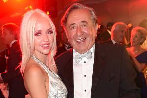Cathy Lugner verabschiedet sich rührend von Ex-Mann Richard Lugner