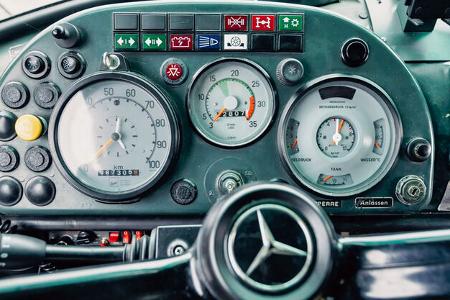 08/2024 1974 Mercedes-Benz LA 1113 B Variomobil Wohnmobil Oldtimer