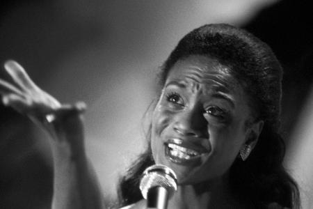 Evelyn Thomas