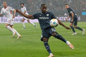 Schalke nimmt Antwi-Adjei unter Vertrag