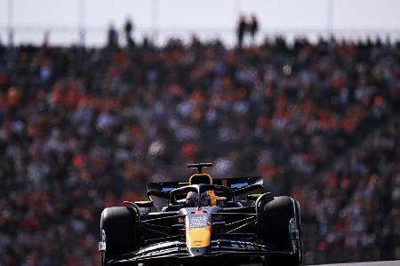 Russell distanziert Verstappen im zweiten Training Russell distanziert Verstappen im zweiten Training