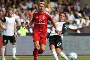 Späte Tore: Düsseldorf siegt in Ulm