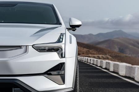 Polestar 3 Performance Pack (2023) 