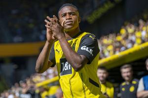 Leihe mit Option: Moukoko verlässt BVB gen Nizza