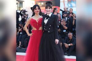 Filmfest Venedig: Wow-Auftritt von "Wednesday"-Star Jenna Ortega