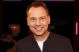 Bestsellerautor Sebastian Fitzek ist zum fünften Mal Vater geworden