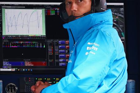 Williams-Teamchef entschuldigt sich bei Schumacher Williams-Teamchef entschuldigt sich bei Schumacher