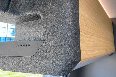 Adria Twin f
