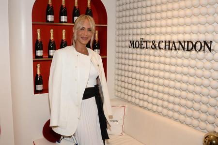 Nicole Ari Parker, Star aus 'And Just Like That...', fand den Weg in die Moët & Chandon Clubhouse Suite, wo man sicher schon ein Gläschen Champagner bereitgestellt hatte.