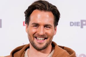 Dreifacher Vater: Alexander Klaws ist "immer noch durch den Wind"