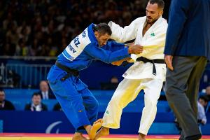 "Verdammt stolz": Judoka Sass holt Bronze