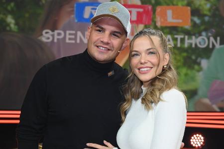 Heimliche Hochzeit bei Pietro Lombardi und Laura Maria Rypa? Heimliche Hochzeit bei Pietro Lombardi und Laura Maria Rypa?