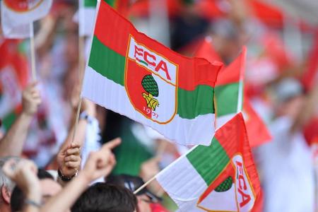 FC Augsburg - 4,90 Euro für 0,5 L Bier - 3,90 Euro für eine Stadion-Wurst