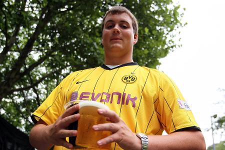 Borussia Dortmund - 4,90 Euro für 0,5 L Bier - 3,50 Euro für eine Stadion-Wurst