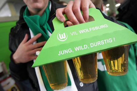 VfL Wolfsburg - 5,20 Euro für 0,5 L Bier - 4,10 Euro für eine Stadion-Wurst