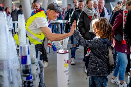 RB Leipzig - 5,30 Euro für 0,5 L Bier - 3,90 Euro für eine Stadion-Wurst