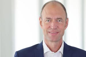 Powels kommt von Seat, Mayer wechselt zu Seat