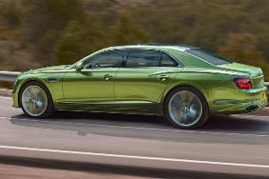 Super-Hybrid auch für die Luxuslimousine