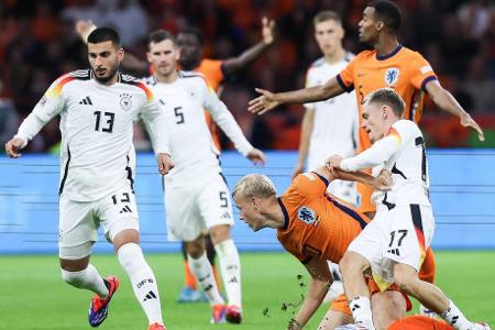Deutschland vs. Holland: Noten und Einzelkritik - Nach dem Traumstart gegen Ungarn konnte die deutsche Nationalmannschaft am Dienstag in der Nations League nicht wie erhofft nachlegen. Gegen die Niederlande stand nach einem zeitweise wilden Schlagabtausch am Ende aber immerhin ein 2:2. Alle DFB-Stars in der Einzelkritik: