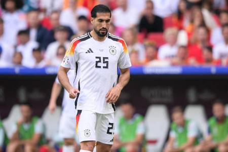 Emre Can (ab 64.) - Note: 3,5 - Segelte mit viel Risiko in die Zweikämpfe, erwischte Brobbey sogar einmal mit offener Sohle. Passte sich damit dem hochintensiven Niveau der Partie an. Spielerisch trug er wenig bei.