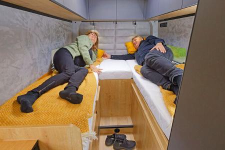 Globe-Traveller Falcon 2Z (2025) f