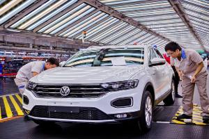 VW schließt erstes Werk in China