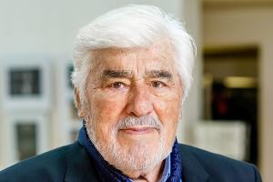 Deutscher Fernsehpreis 2024: Mario Adorf wird mit Ehrenpreis gewürdigt