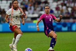 DFB-Frauen: Schulze Solano fällt lange aus