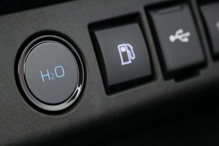  Toyota Hilux mit Wasserstoff-Brennstoffzelle