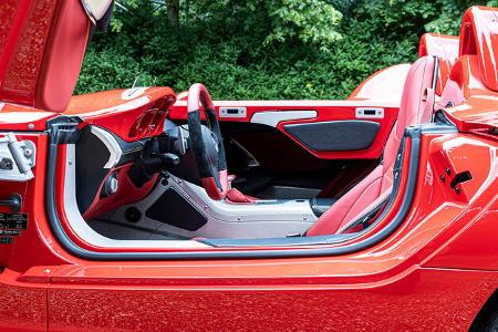 2010 Mercedes-Benz SLR McLaren Stirling Moss 75/75