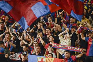 Fan-Eklat: UEFA bestraft Barcelona