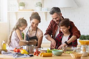 So kommen Familien mit weniger Stress durch den Alltag