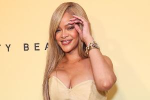 Rihanna zeigt süßes Video: Sohn RZA als kleiner Ausbrecher