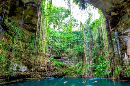 Der Cenote Ik Kil
