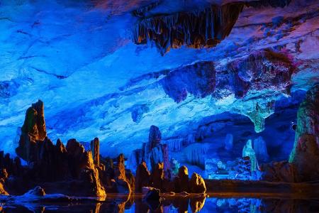 Die Reed Flute Cave