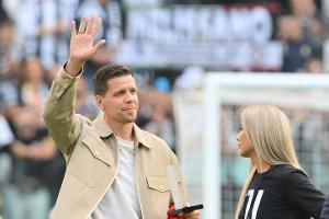 Ter Stegen verletzt: Barca holt Torwart-Rentner Szczesny
