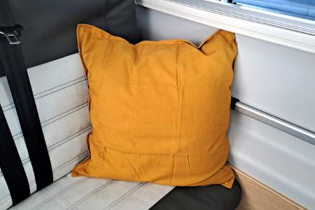 Ikea-Deko-Artikel im Campingbus